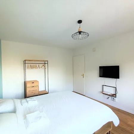 Lumineux Bien Place En De *